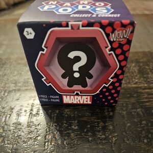 Marvel Collectible Surprise Box - Red and Black